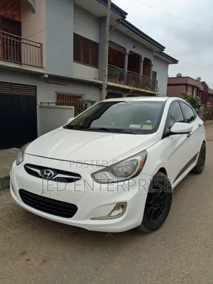Hyundai Accent 2012 White