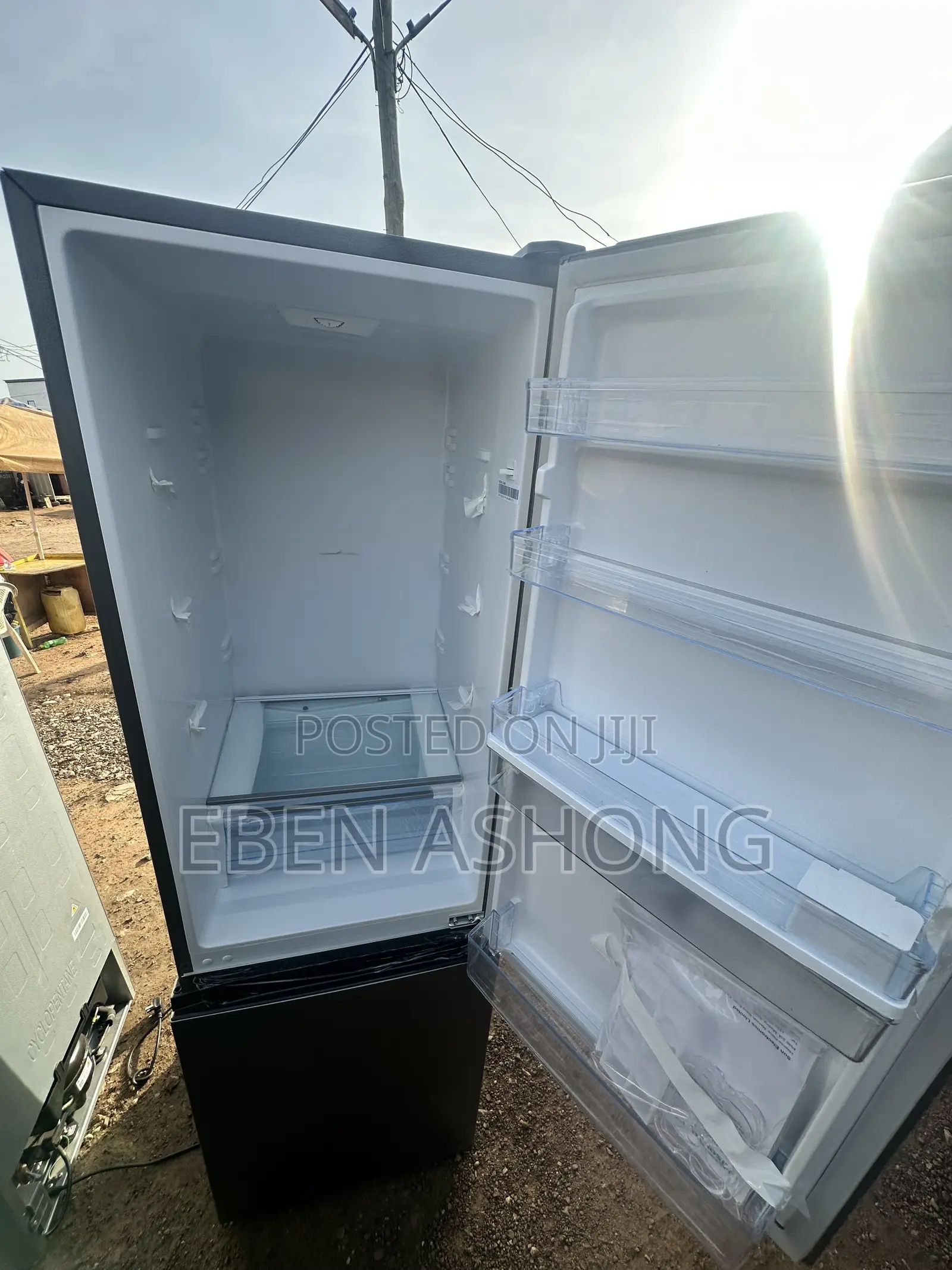 Hisense 264 Double Door Fridge