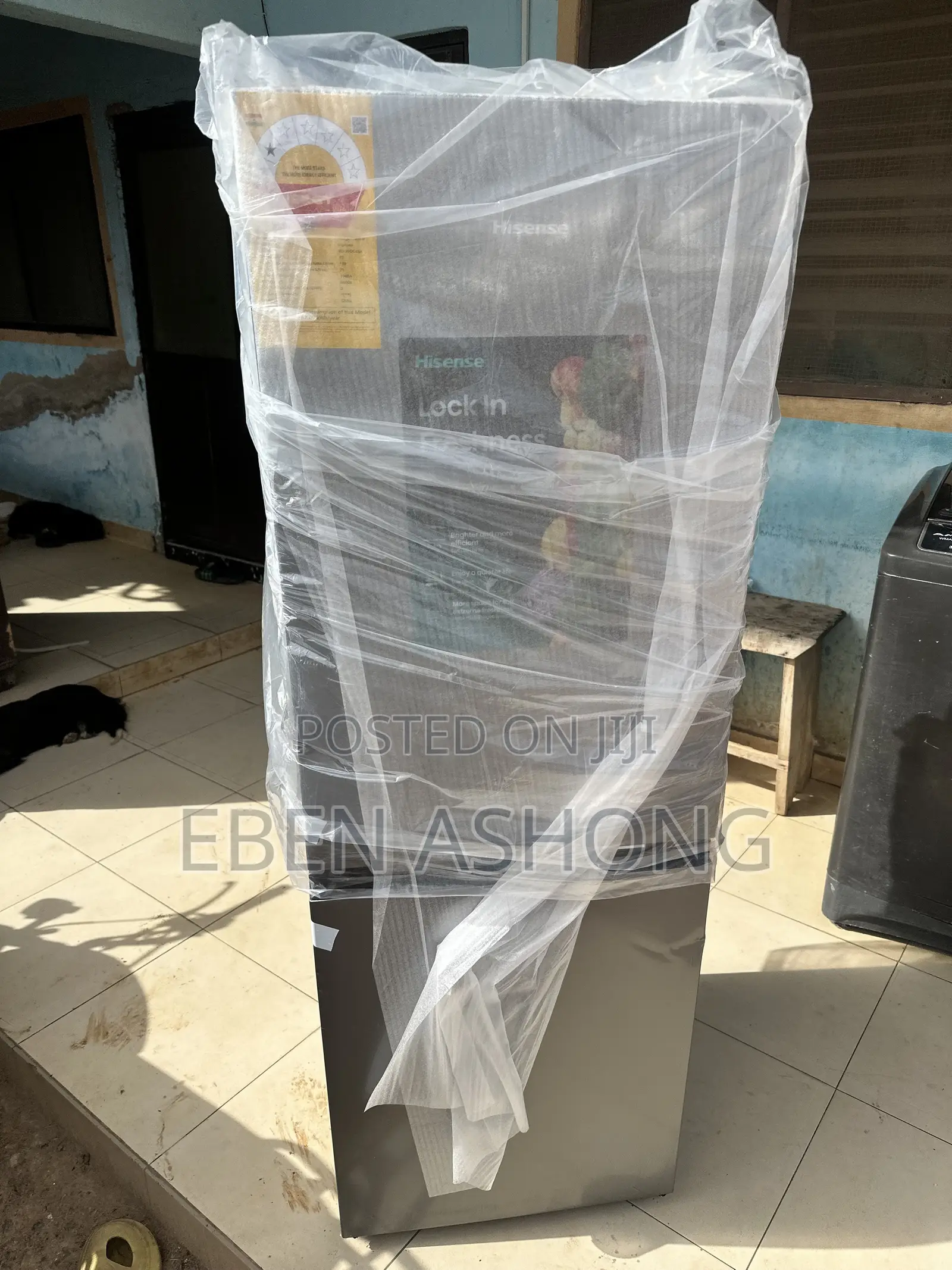Hisense 264 Double Door Fridge
