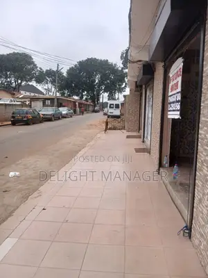 Shop for Rent at Darkuman