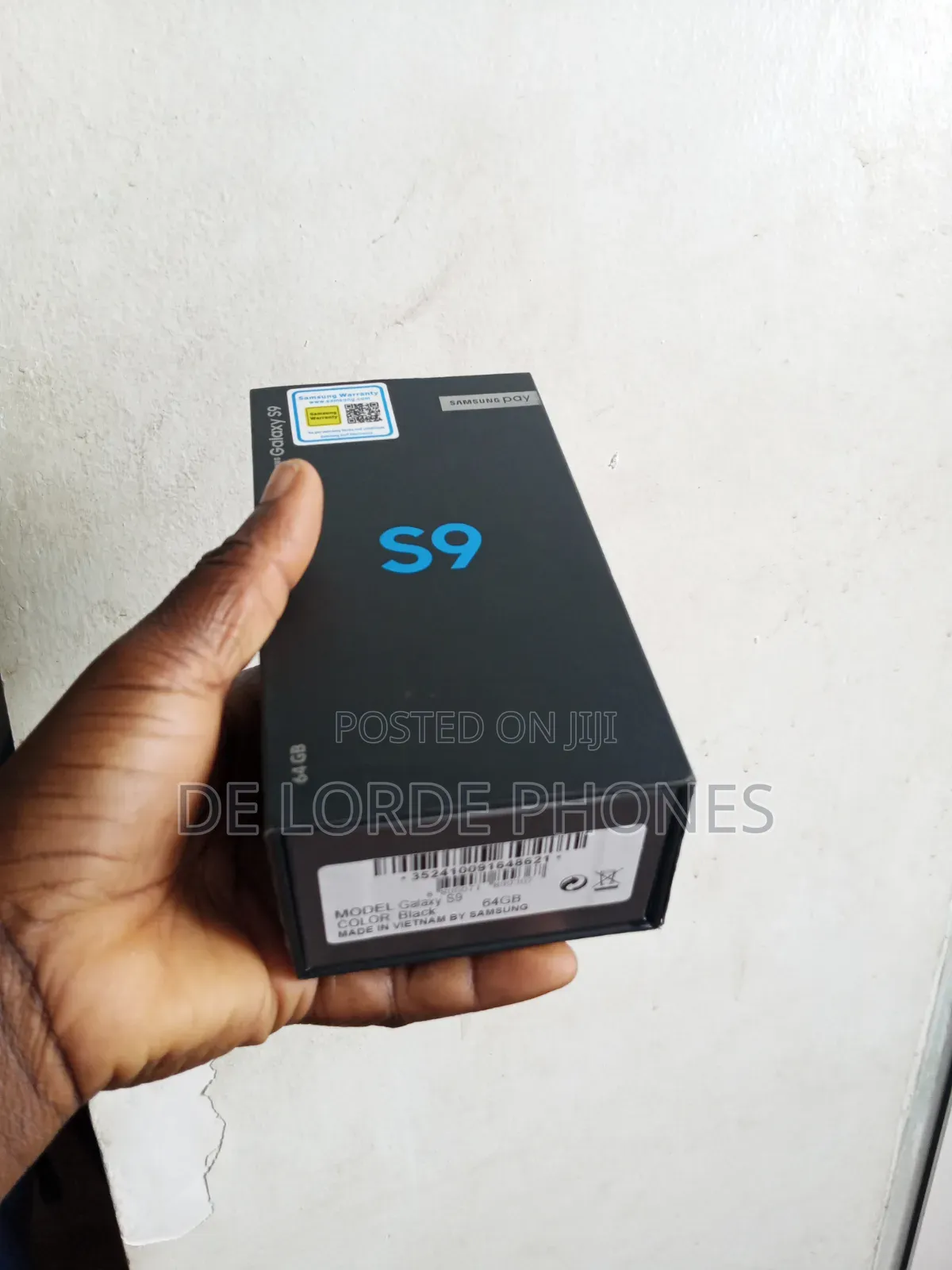 New Samsung Galaxy S9 64 GB Blue