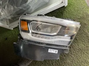 Dodge Ram 2019-2022 Led Headlights With Charger Original (Used)