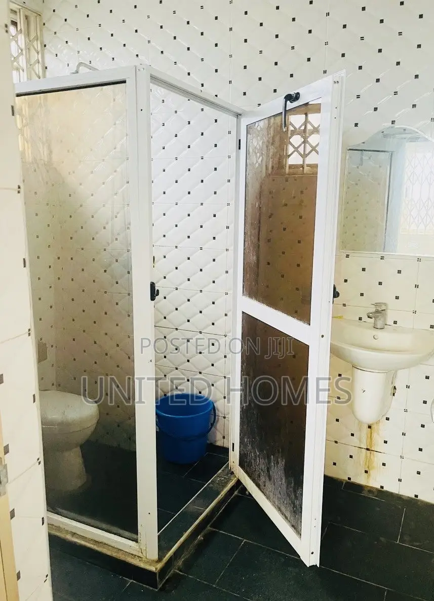 2bdrm Apartment in Lapaz for rent