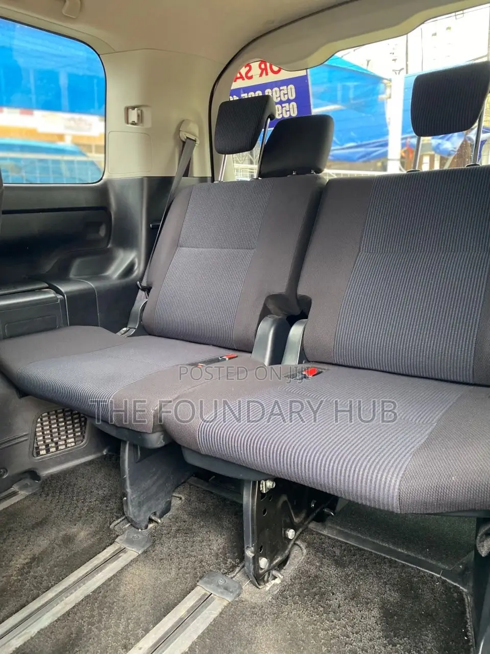 Toyota Voxy X 4WD 8-Seater 2016 Black