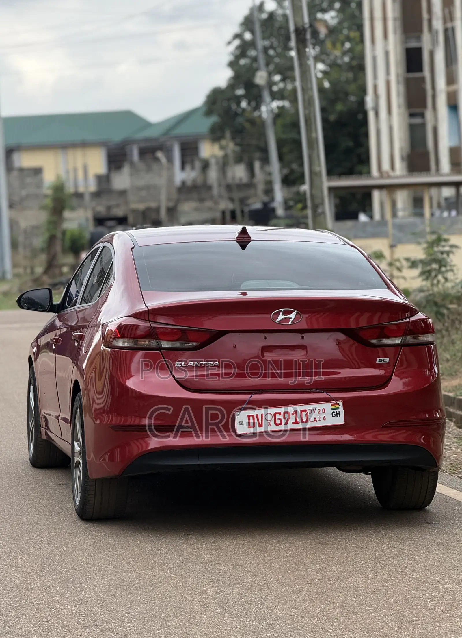 Hyundai Elantra SE Sedan FWD (2.0L 4cyl 6M) 2017 Red