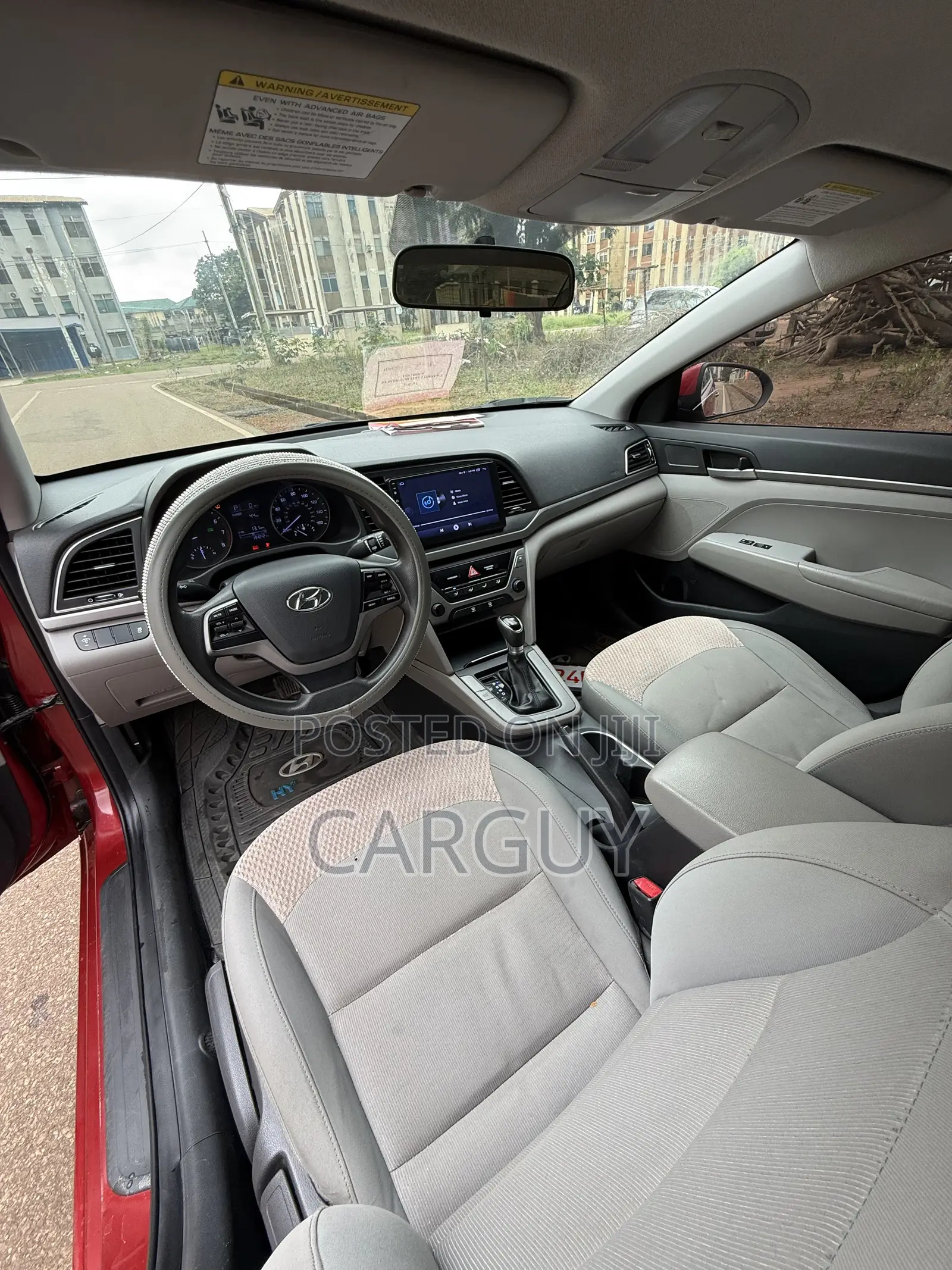 Hyundai Elantra SE Sedan FWD (2.0L 4cyl 6M) 2017 Red