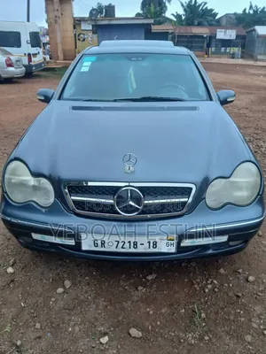 Mercedes-Benz 230E 2014 Beige