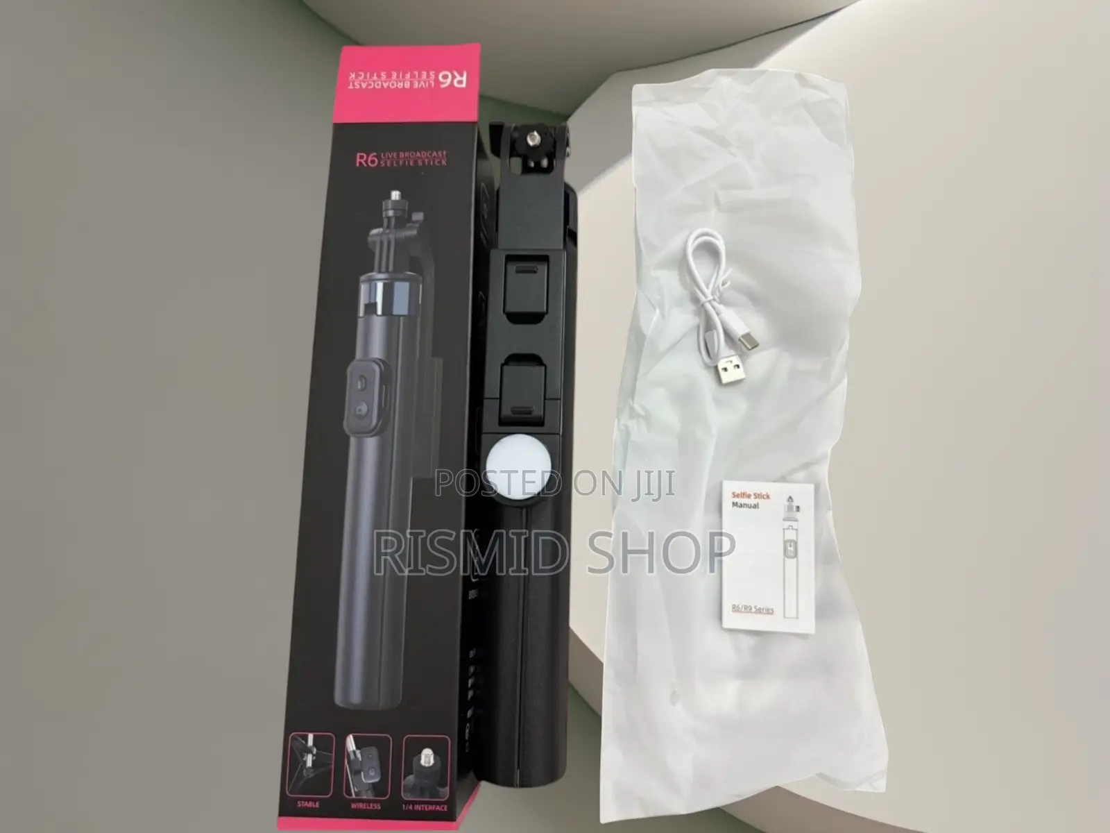 R6 Wireless Smartphone Selfie Stick Tripod