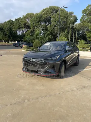 New Changan X5 Plus 1.5 Blue Core FWD 2025 Gray