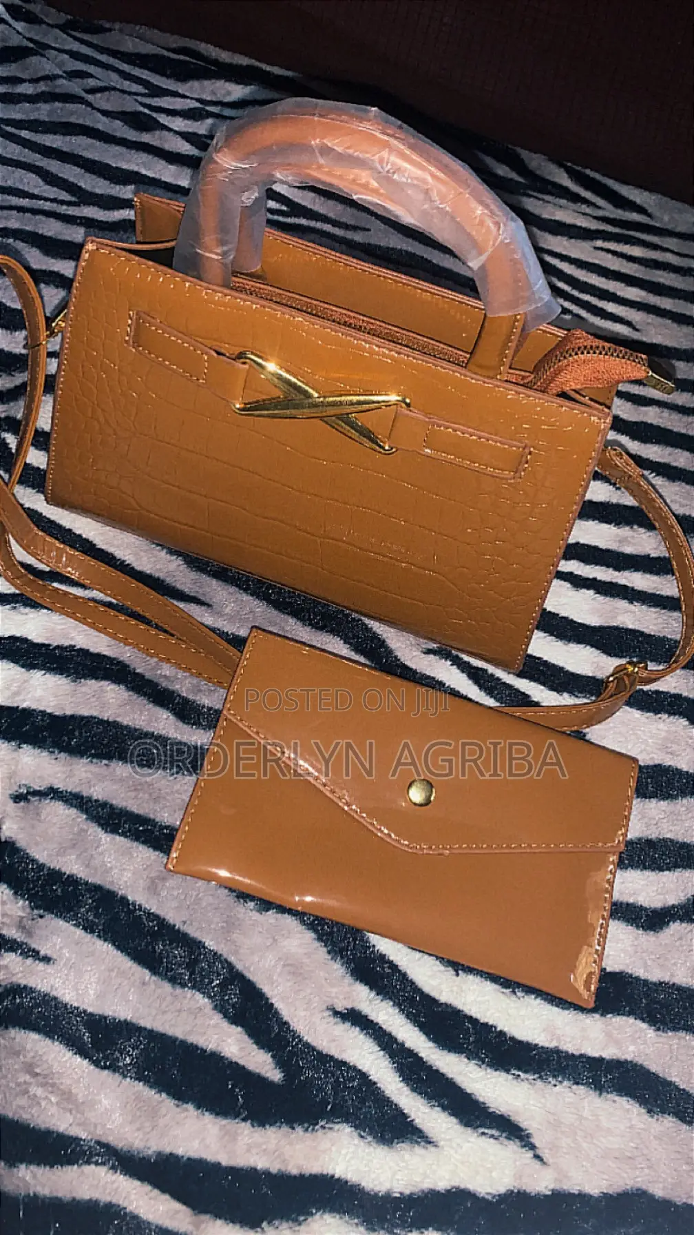 Stylish Pink Leather Bag