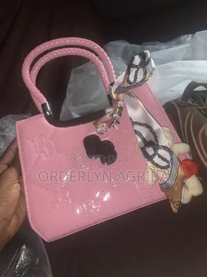 Stylish Pink Leather Bag