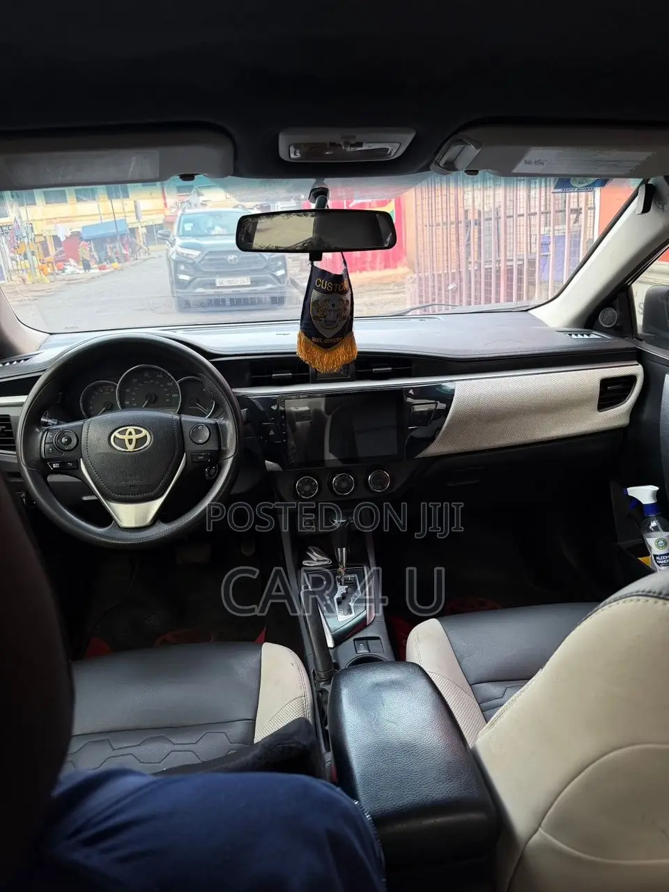 Toyota Corolla 2016 Black
