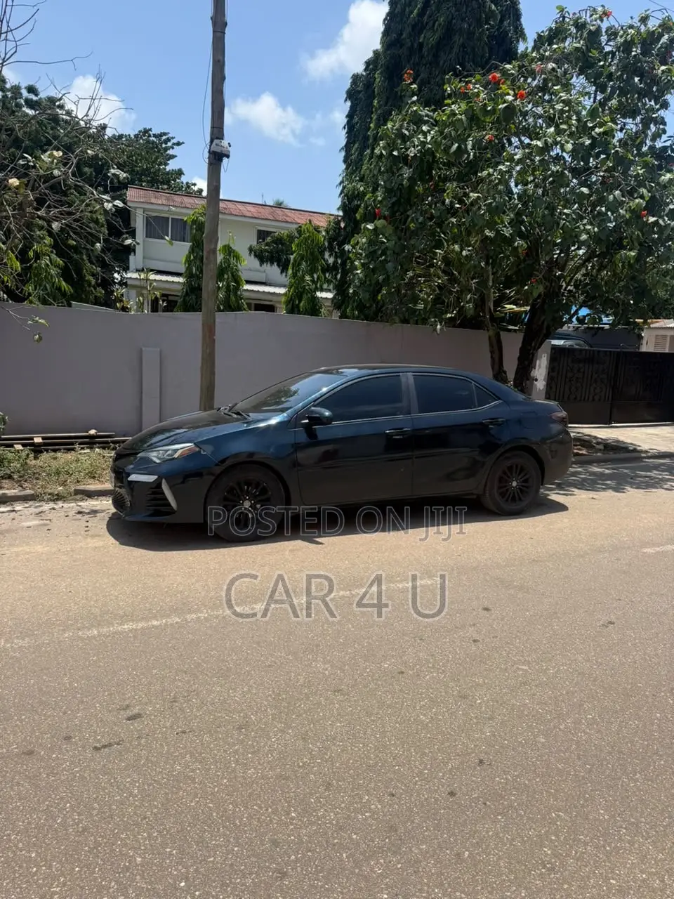 Toyota Corolla 2016 Black