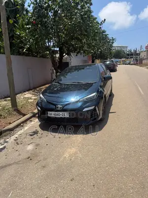 Toyota Corolla 2016 Black