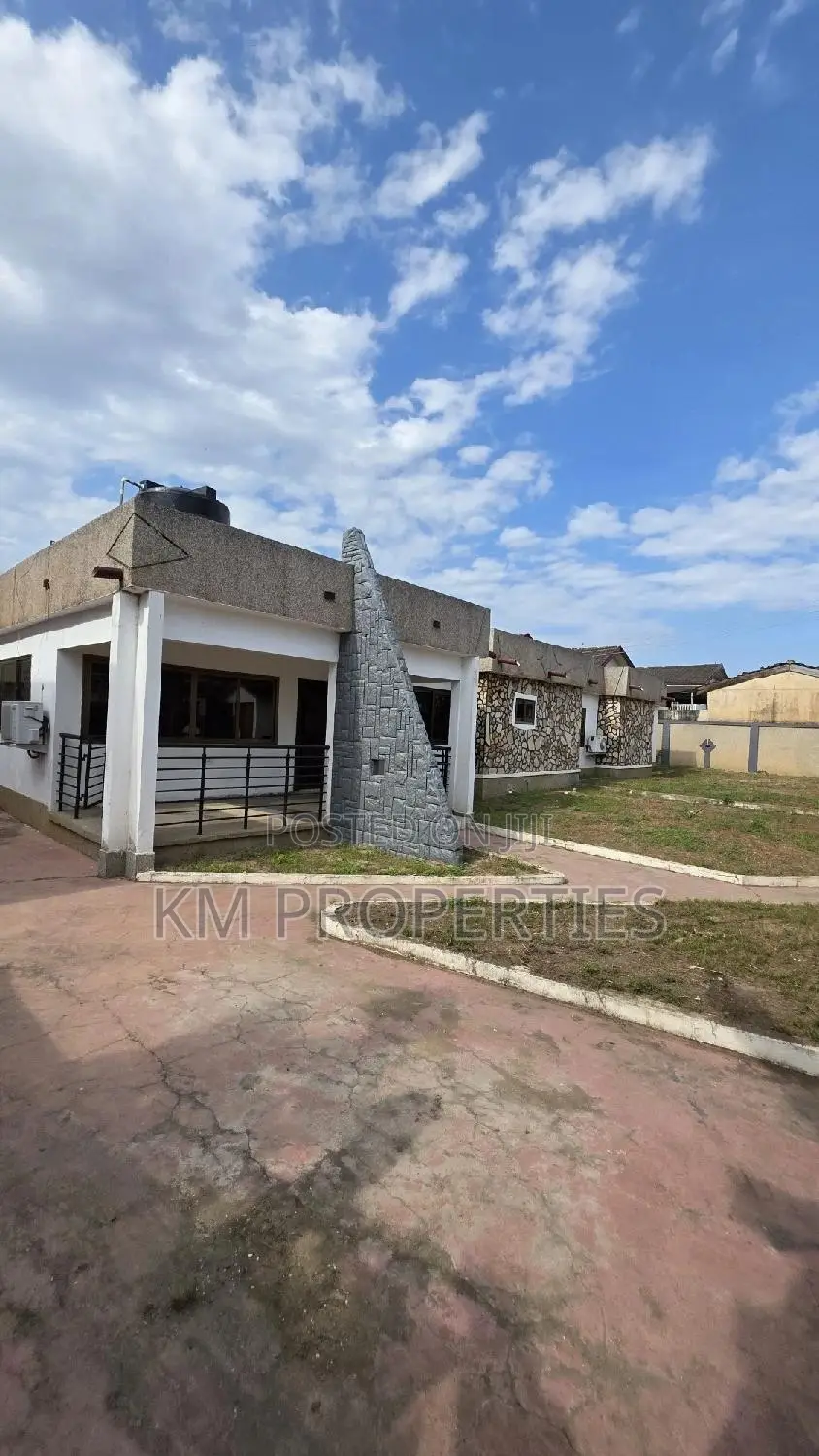 Furnished 4bdrm House in West Legon for rent