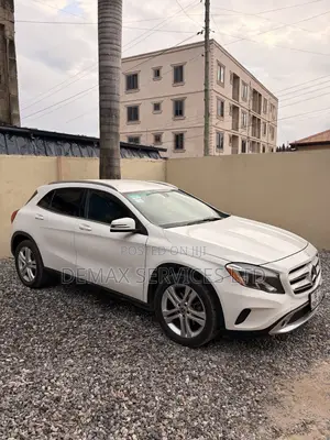 Mercedes-Benz GLA 250 2015 White