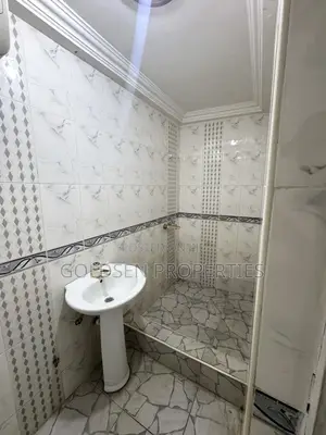 2bdrm Apartment in Mile 7 for rent