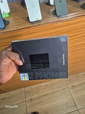 New Samsung Galaxy Z Fold 5 512 GB Black