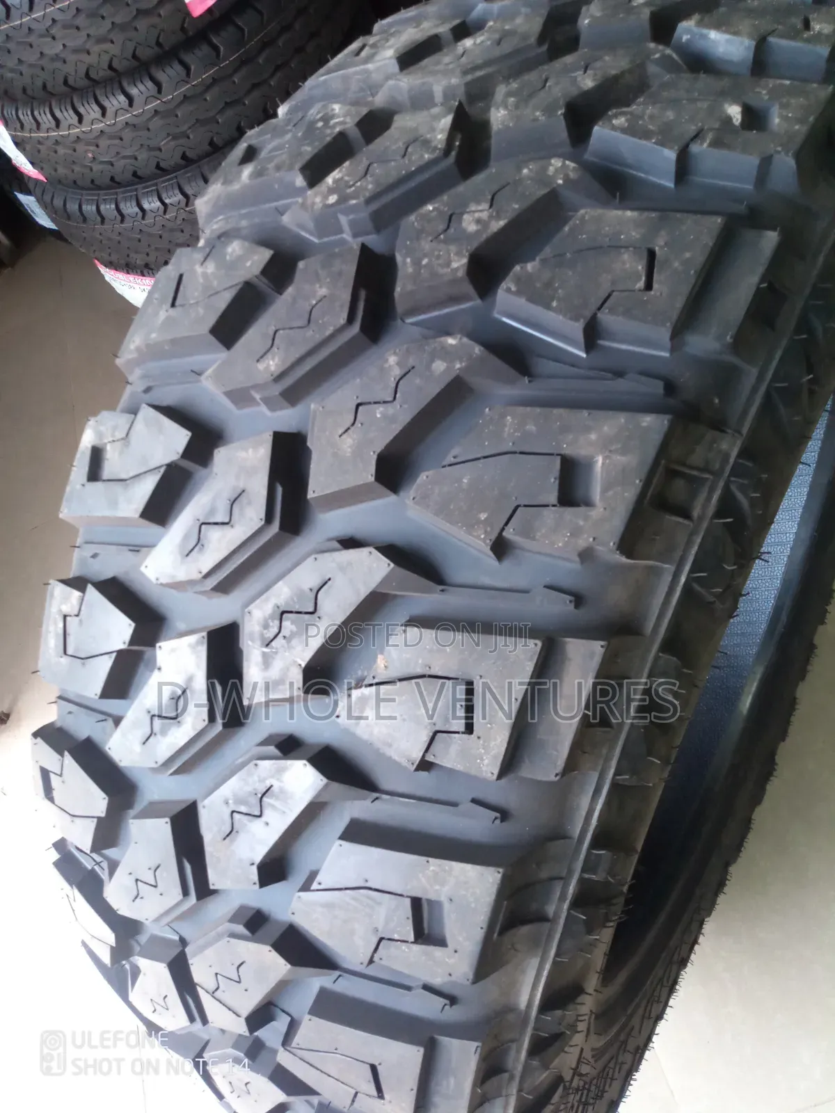35x12.50R20LT  121Q Mud Hunter