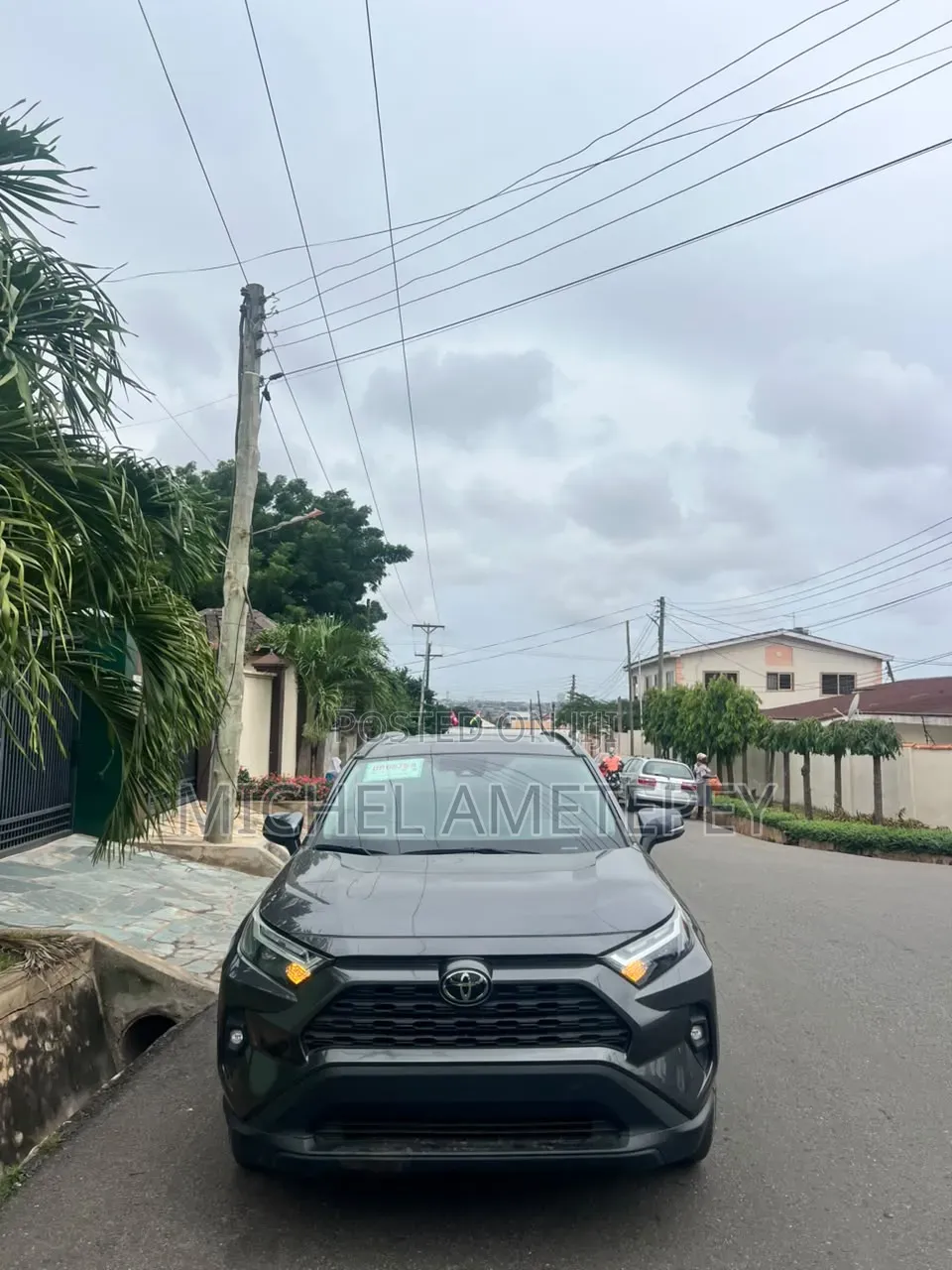 Toyota RAV4 2023 Gray