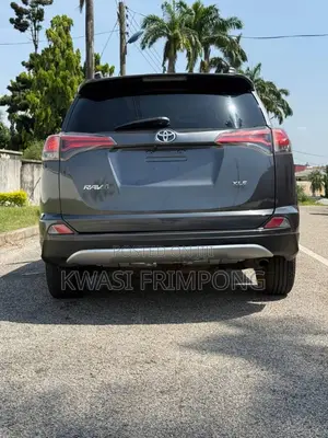 Toyota RAV4 2018 White
