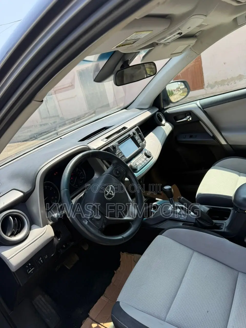 Toyota RAV4 2018 White