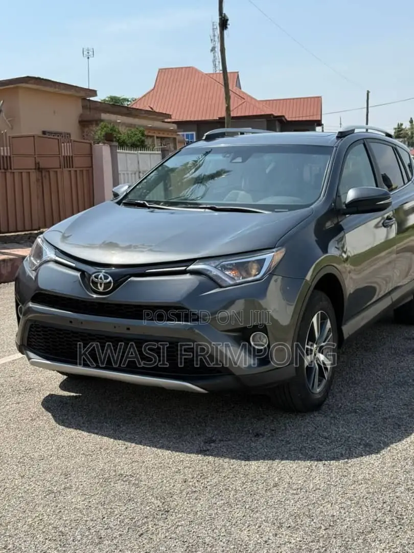 Toyota RAV4 2018 White
