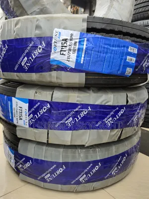 235/75r17.5 Fortune Ft115a 16pr 132/130m Truck Tyre