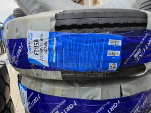 235/75r17.5 Fortune Ft115a 16pr 132/130m Truck Tyre