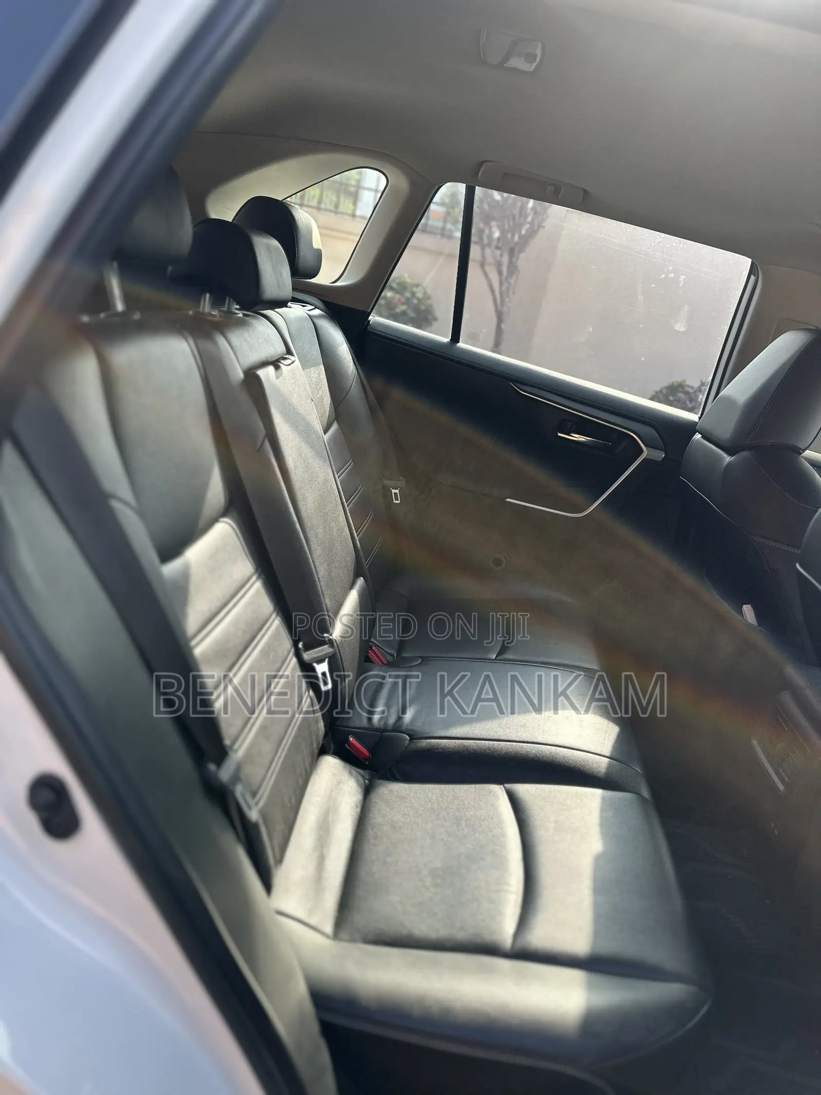 Toyota RAV4 Limited FWD 2023 White