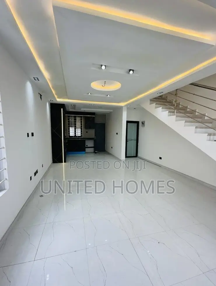 2bdrm House in Oyarifa for sale