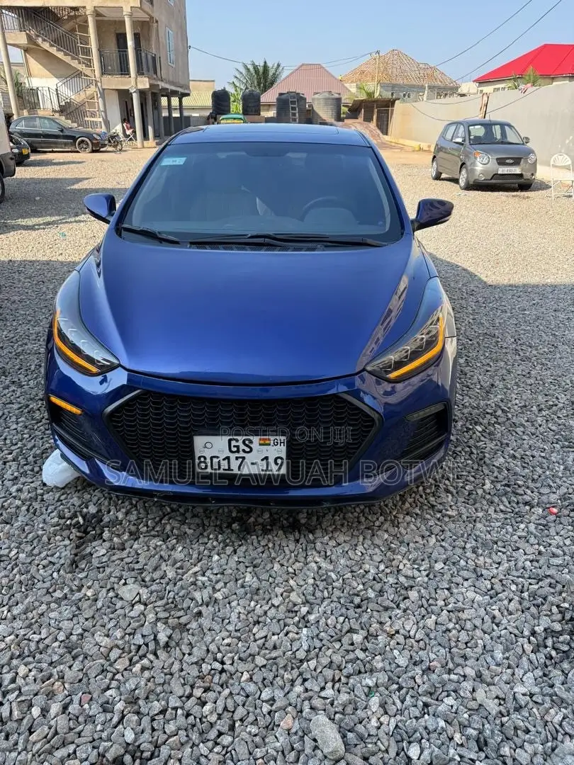 Hyundai Elantra Limited Sedan FWD (1.8L 4cyl 6A) 2013 Blue