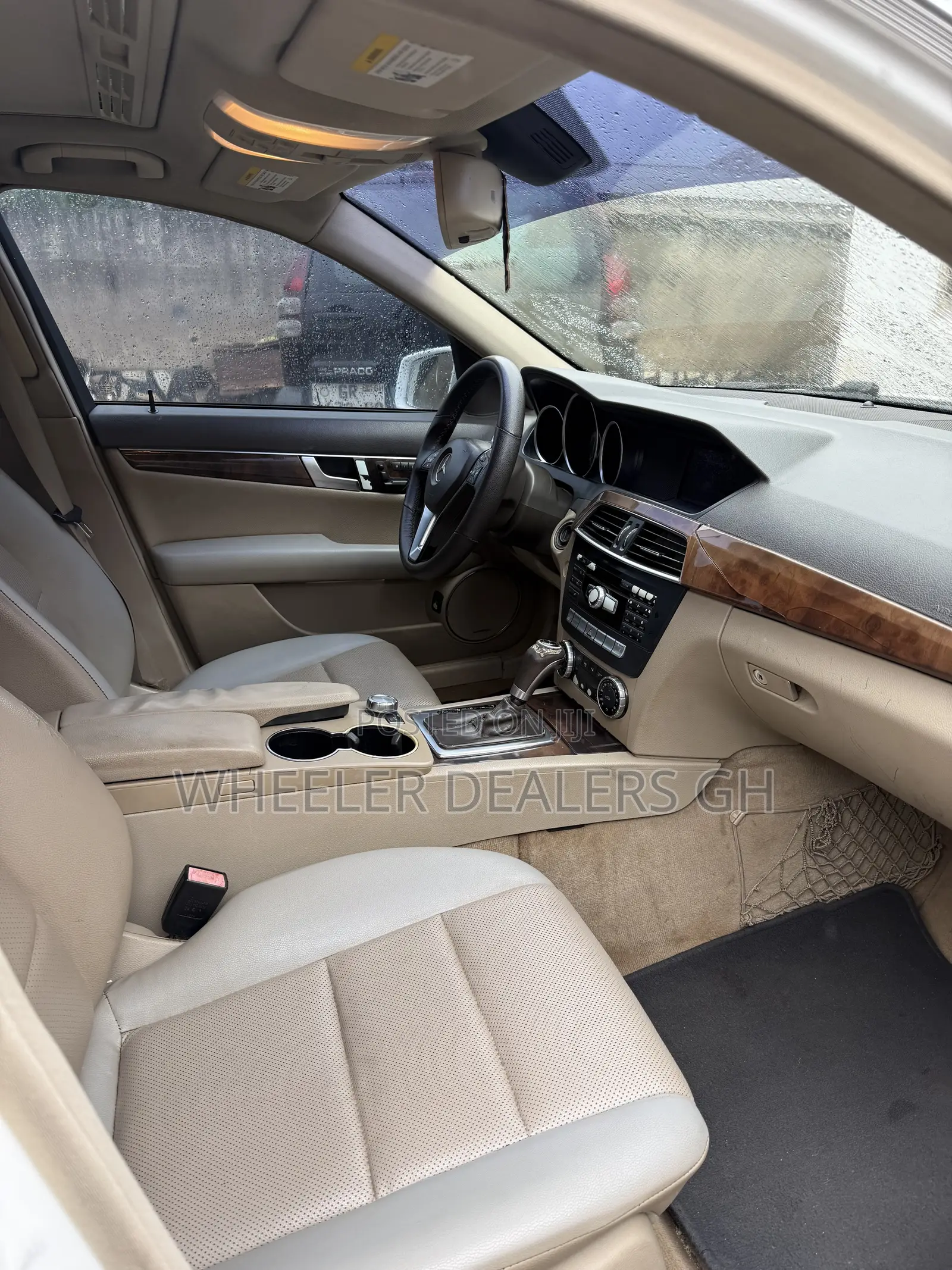 Mercedes-Benz C250 2014 White