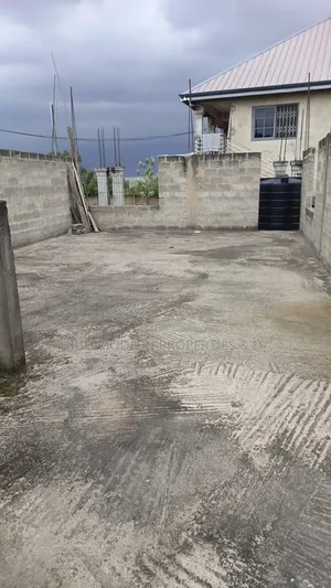 4bdrm House in Amasaman for sale