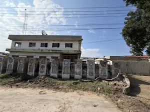 5bdrm House in Charclem Ventures, East Legon for sale