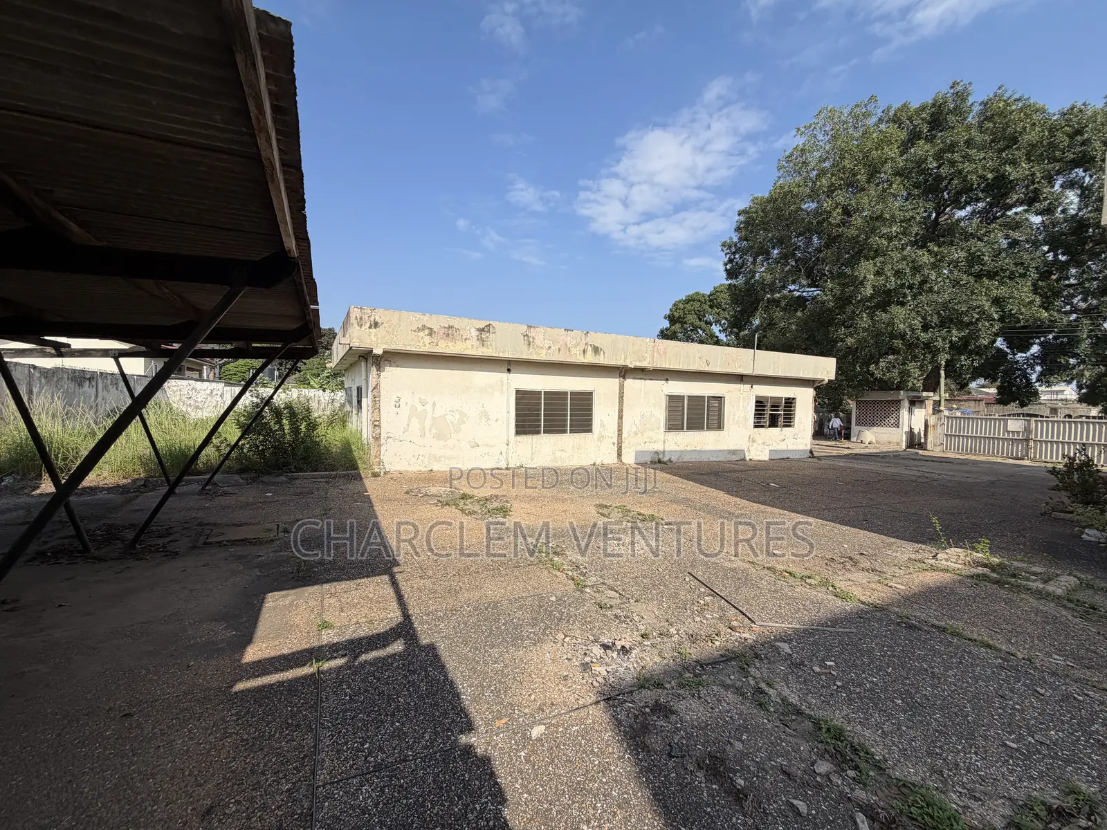 5bdrm House in Charclem Ventures, East Legon for sale