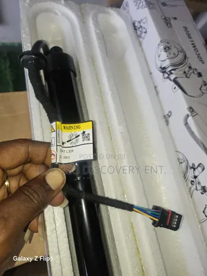Range Rover Sport 2012/2013 Electronic Boot Shocks