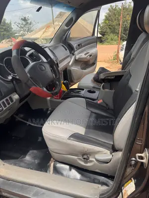 Toyota Tacoma 2012 Black