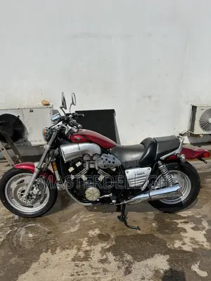 Yamaha V Max 1994 Red