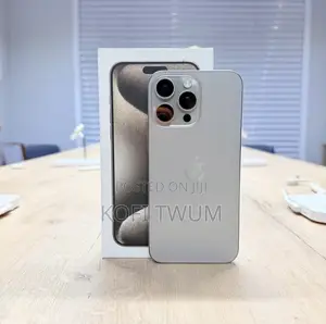 Apple iPhone 15 Pro Max 512 GB Silver