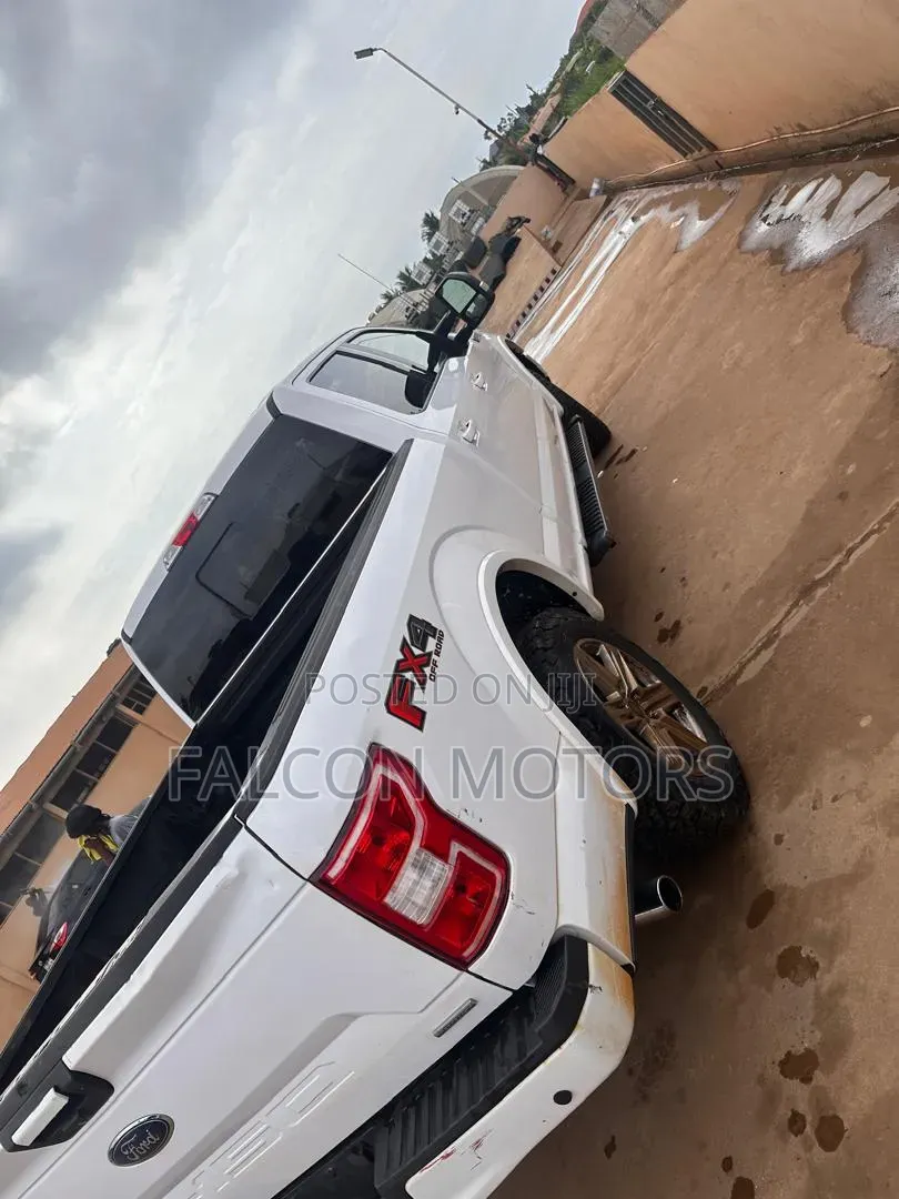Ford F-150 2018 White