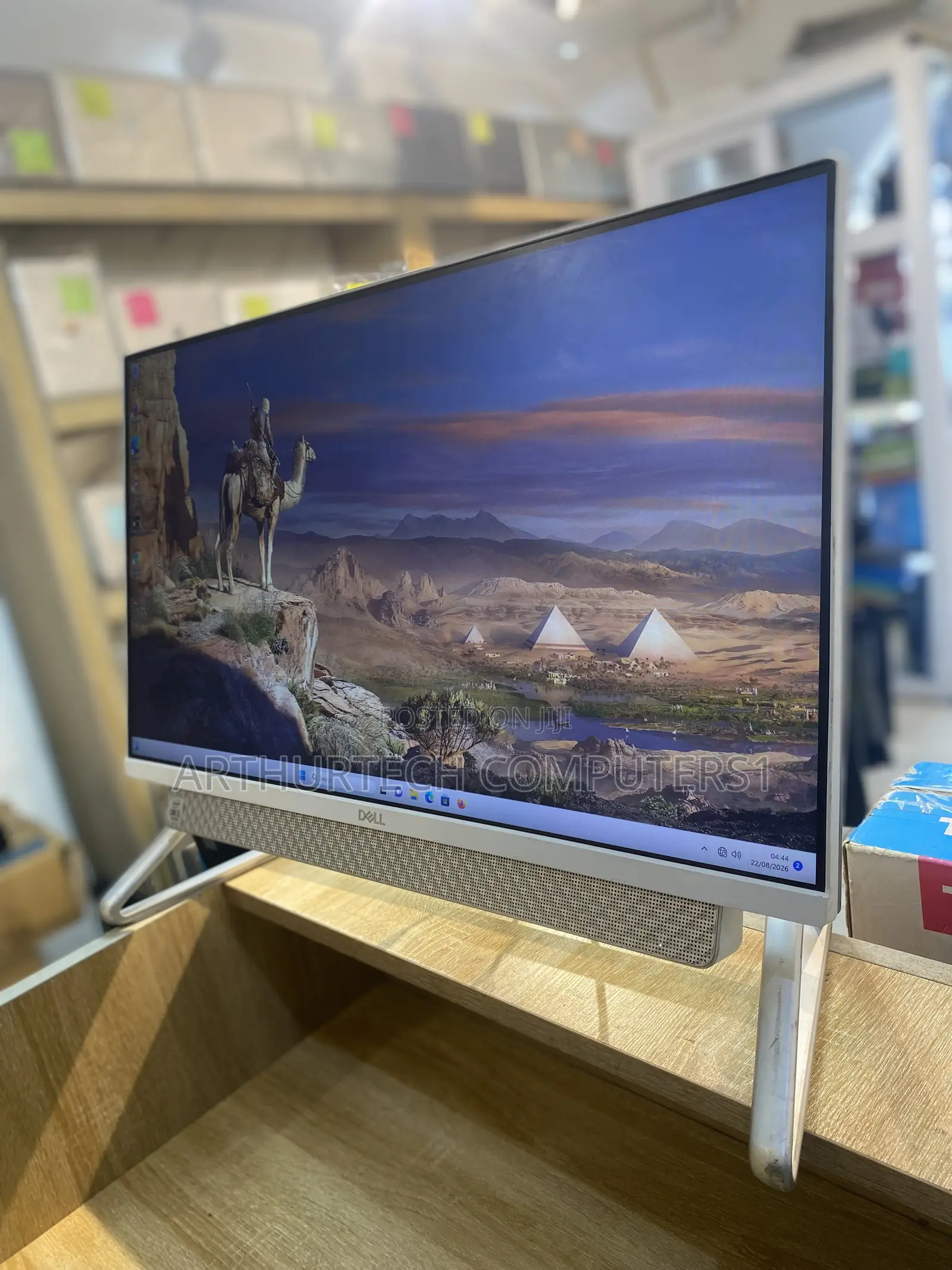Dell Inspiron 27 All-in-One 16GB Intel Core i5 HDD+SSD 500GB