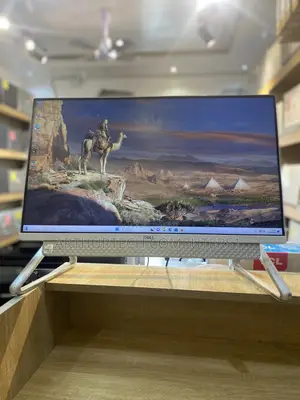 Dell Inspiron 27 All-in-One 16GB Intel Core i5 HDD+SSD 500GB