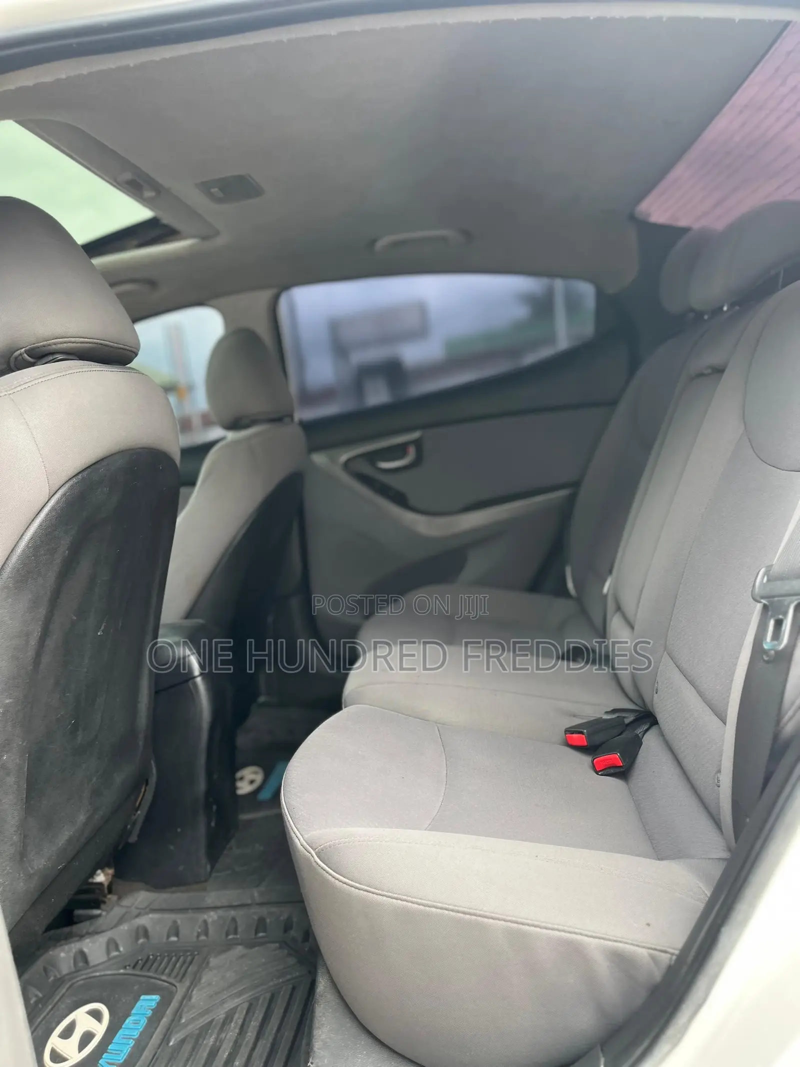 Hyundai Elantra 2013 White