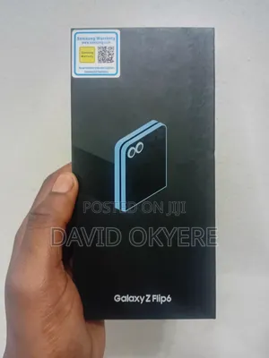 New Samsung Galaxy Z Flip6 256 GB Blue