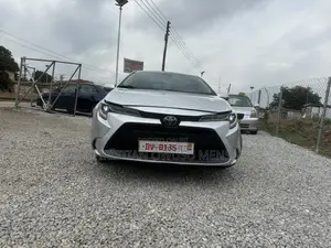 Toyota Corolla 2020 Silver