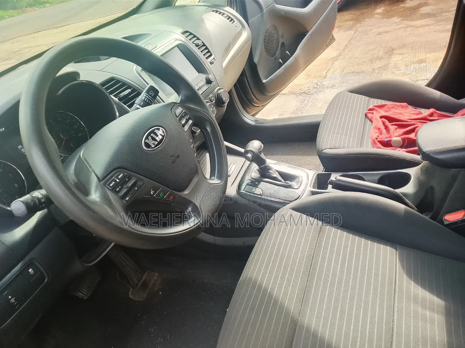 Kia Forte 2018 Brown