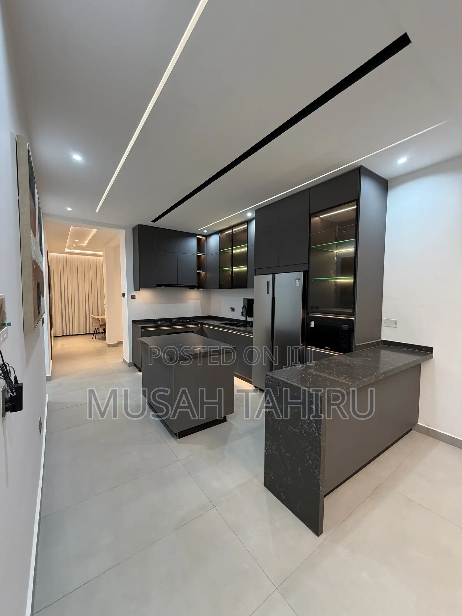Furnished 4bdrm Penthouse in Jose  Gh Hub, School Junction for sale