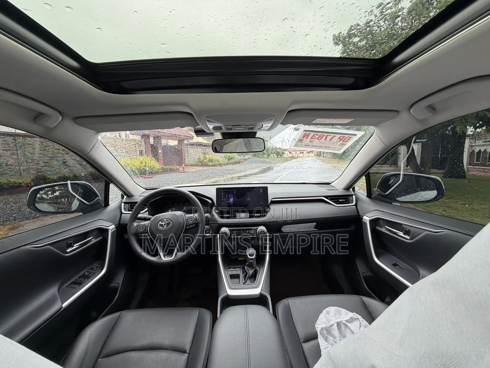 Toyota RAV4 Limited FWD 2023 White