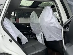 Toyota RAV4 Limited FWD 2023 White